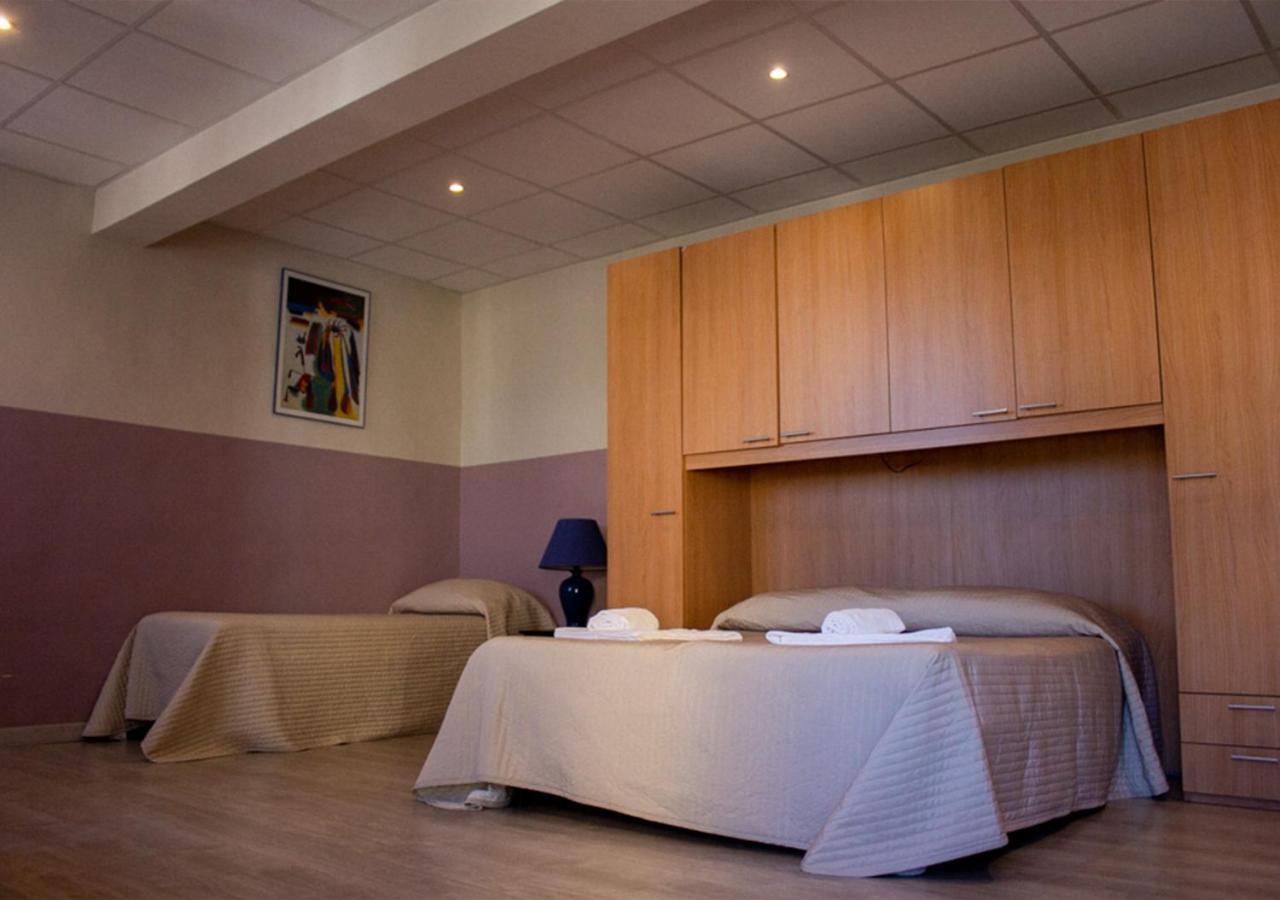 Trattoria Due Citroni Hotel Casalgrasso ภายนอก รูปภาพ
