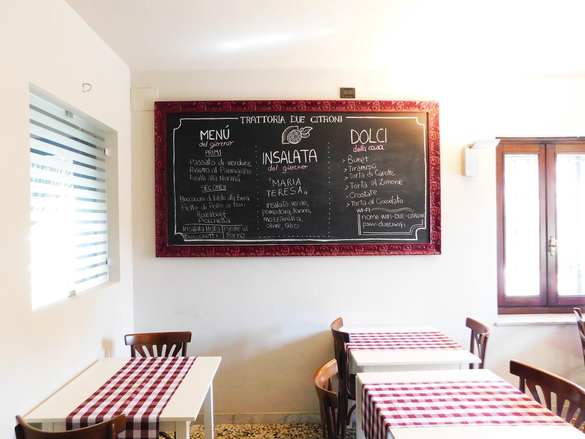 Trattoria Due Citroni Hotel Casalgrasso ภายนอก รูปภาพ